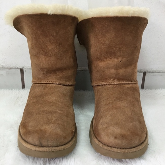 UGG 1016418 Classic Cuff Short Boots Size 8 - Picture 1 of 14